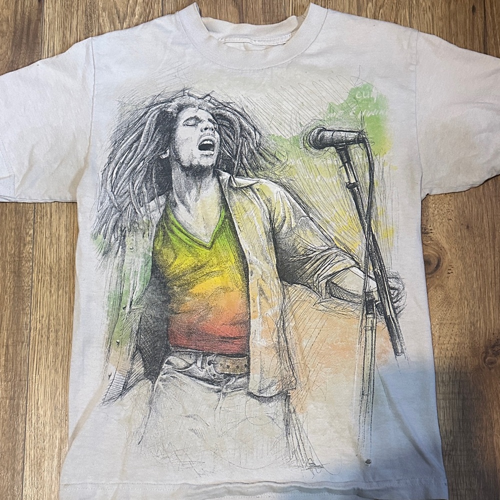 Graphic T-Shirt with Bob Marley